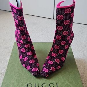 Gucci Pink and Black Women's Boots